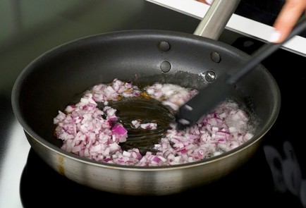 Фото шага рецепта Фаршированные помидоры 151273 шаг 5  