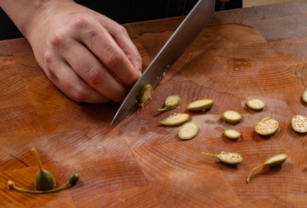 Фото шага рецепта Фаршированные яйца с анчоусом и маринованным луком 175396 шаг 6  