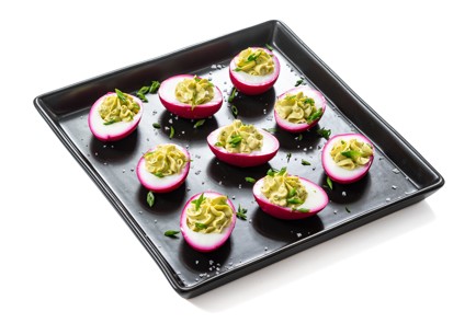 Фото шага рецепта Фаршированные яйца в свекольном маринаде 175394 шаг 10