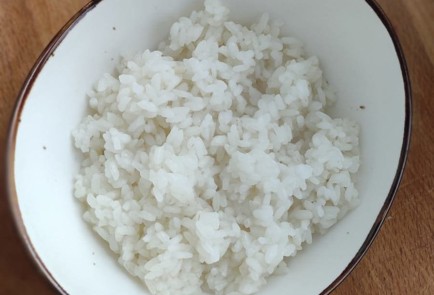 Фото шага рецепта Фаршированные перцы с рисом 174058 шаг 2  