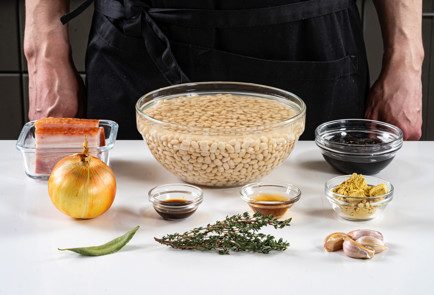 Фото шага рецепта Фасоль в духовке побостонски 191576 шаг 1  