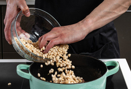 Фото шага рецепта Фасоль в духовке побостонски 191576 шаг 5  