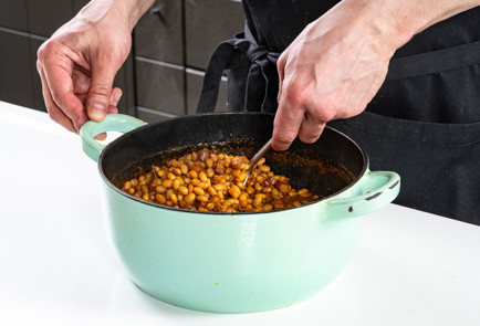 Фото шага рецепта Фасоль в духовке побостонски 191576 шаг 8  