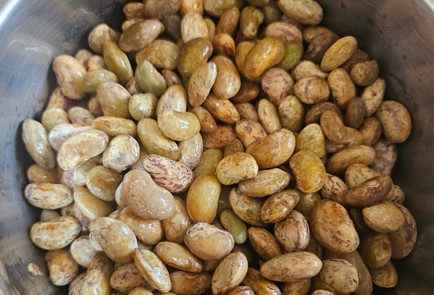 Фото шага рецепта Фасолевые котлеты 191536 шаг 1  