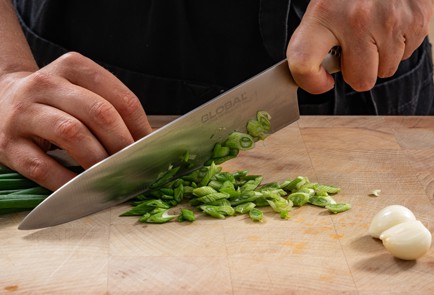 Фото шага рецепта Файеркрекерчикен 186413 шаг 3  