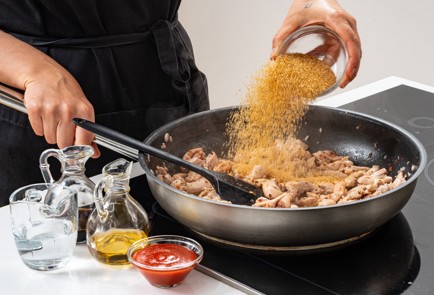 Фото шага рецепта Файеркрекерчикен 186413 шаг 6  