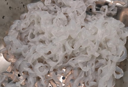 Фото шага рецепта Феттучини ширатаки с печенью 174439 шаг 11  