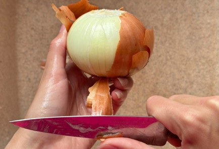 Фото шага рецепта Бедро индейки в духовке с картошкой 190608 шаг 12  