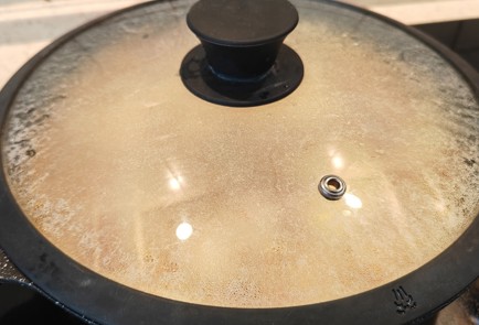 Фото шага рецепта Филе индейки на сковороде с куркумой и сливками 190812 шаг 10  