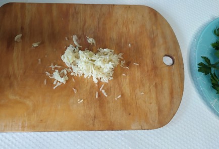 Фото шага рецепта Филе куриного бедра с кабачками 189493 шаг 1  