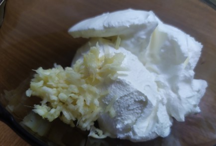 Фото шага рецепта Филе куриного бедра с кабачками 189493 шаг 3  