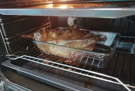 Фото шага рецепта Филе куриного бедра в рукаве 186548 шаг 10