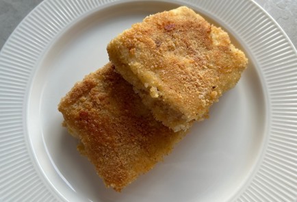 Фото шага рецепта Филе минтая в сухарях 174808 шаг 10  