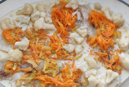 Фото шага рецепта Филе трески с цветной капустой 174540 шаг 9