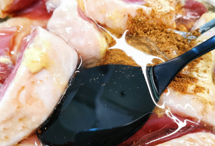 Фото шага рецепта Филе утиной грудки в пряноостром маринаде 151495 шаг 9  