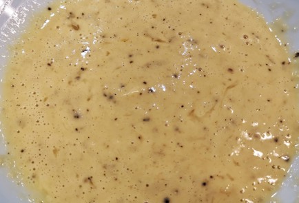 Фото шага рецепта Филе зубатки в яичном кляре 152755 шаг 6  