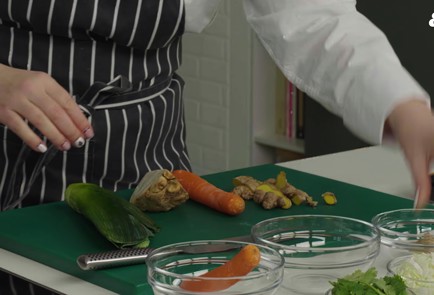 Фото шага рецепта Филиппинский овощной суп утан 151943 шаг 1  