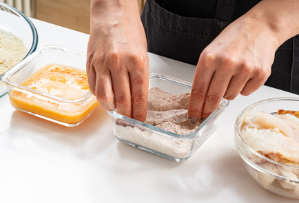 Фото шага рецепта Фишэндчипс из пикши в аэрогриле 189271 шаг 4  