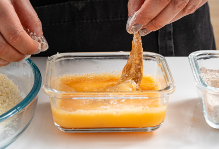 Фото шага рецепта Фишэндчипс из пикши в аэрогриле 189271 шаг 5  