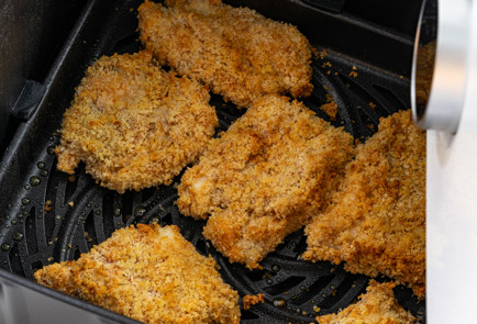 Фото шага рецепта Фишэндчипс из пикши в аэрогриле 189271 шаг 8  