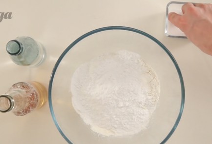 Фото шага рецепта Фишэндчипс с соусом тартар 45992 шаг 2  