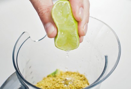 Фото шага рецепта Фисташковый мусс с авокадо 31131 шаг 4  