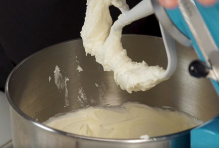 Фото шага рецепта Фисташковый рулет с малиной 137700 шаг 3  