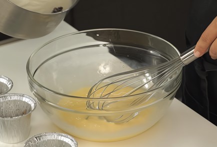 Фото шага рецепта Флан 136962 шаг 3  