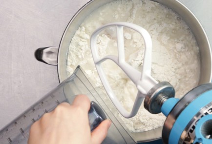 Фото шага рецепта Фокачча 55758 шаг 1  