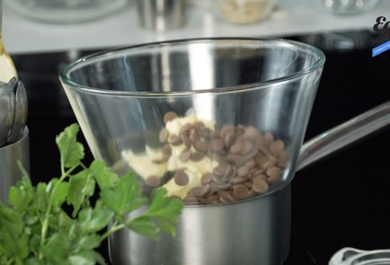 Фото шага рецепта Фондан с вареной сгущенкой 136776 шаг 1  