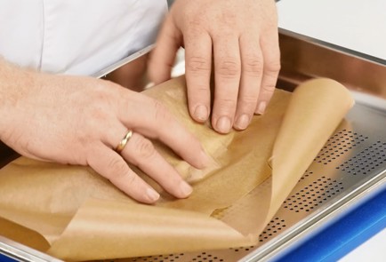 Фото шага рецепта Форель с миндалем и спаржей 80833 шаг 1  