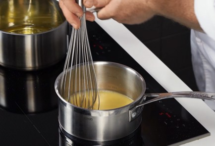 Фото шага рецепта Форель с миндалем и спаржей 80833 шаг 2  