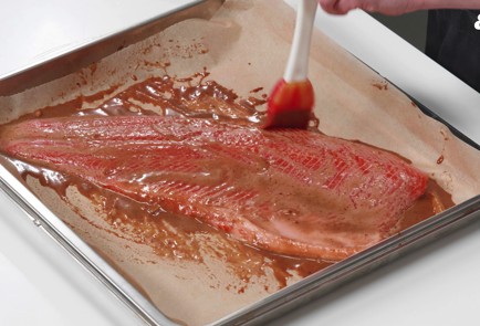 Фото шага рецепта Форель в духовке 175493 шаг 5  