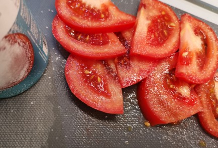 Фото шага рецепта Форель в духовке 190902 шаг 1  