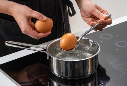 Фото шага рецепта Форшмак из печени трески 175750 шаг 2  