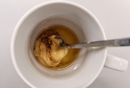 Фото шага рецепта Французский соусзаправка для салатов 151775 шаг 2  