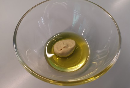 Фото шага рецепта Французский салат с печенью трески 186567 шаг 8  