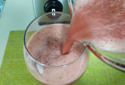 Фото шага рецепта Фреш с арбузом и мятой 189849 шаг 8  