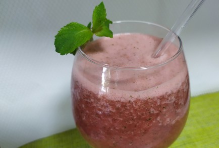 Фото шага рецепта Фреш с арбузом и мятой 189849 шаг 9  