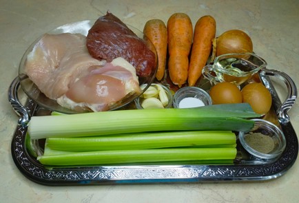 Фото шага рецепта Фрикадельки из мяса и овощей 187906 шаг 1