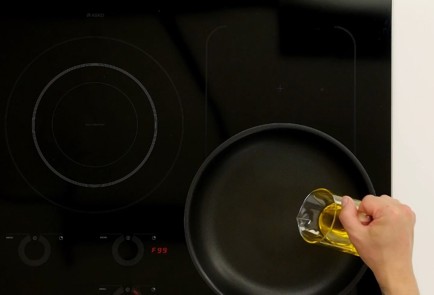 Фото шага рецепта Неаполитанский омлет фриттата 125537 шаг 7  