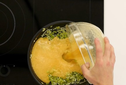 Фото шага рецепта Итальянский омлет фриттата 125536 шаг 8  