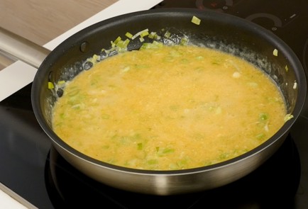 Фото шага рецепта Итальянский омлет фриттата 125536 шаг 9  