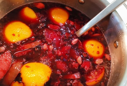 Фото шага рецепта Фруктовоягодный глинтвейн 175406 шаг 11  