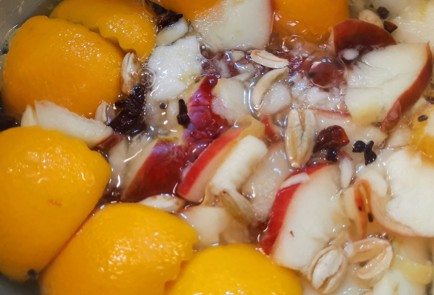 Фото шага рецепта Фруктовоягодный глинтвейн 175406 шаг 6  