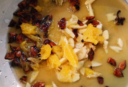 Фото шага рецепта Фруктовый глинтвейн 173567 шаг 6  