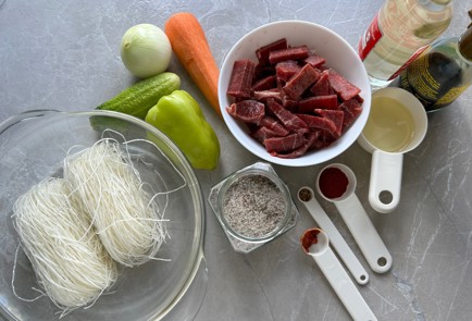 Фото шага рецепта Фунчоза с говядиной 187046 шаг 1  