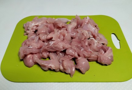 Фото шага рецепта Фунчоза с курицей и овощами 188042 шаг 1  