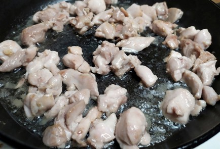 Фото шага рецепта Фунчоза с курицей и овощами 188042 шаг 4  