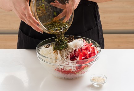 Фото шага рецепта Фунчоза с овощами 152070 шаг 7  